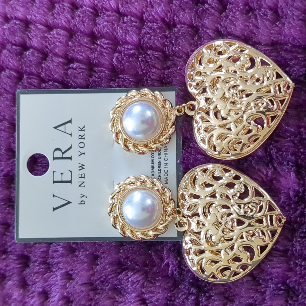 Filigree Heart Shaped Pearl Stud Drop Dangle Earrings
